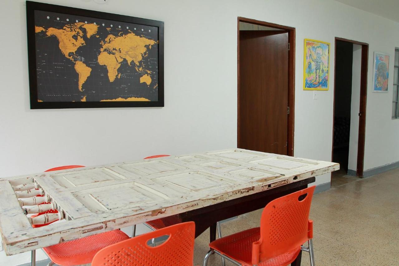 Casa Tuvia Parque Vandrarhem Medellín Exteriör bild