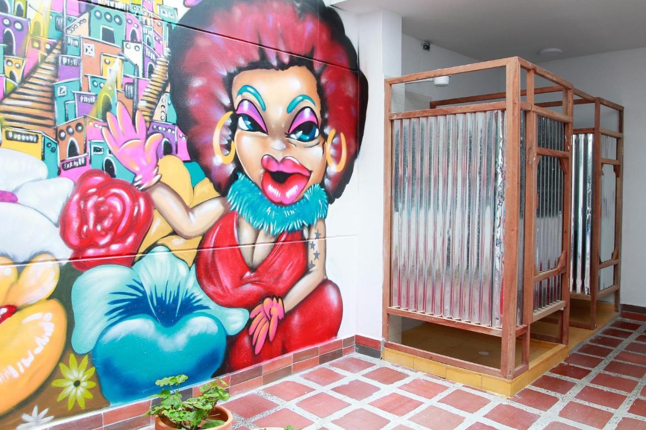 Casa Tuvia Parque Vandrarhem Medellín Exteriör bild